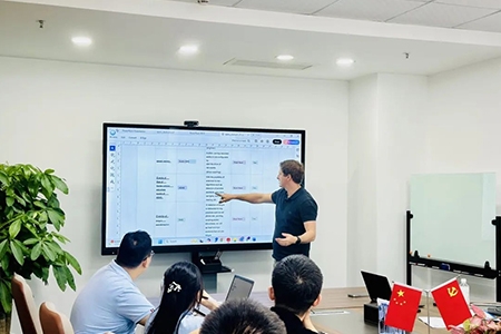 An Oversea Partner Visited TWOWIN Planed to Draw a New Realm of Edge Computing